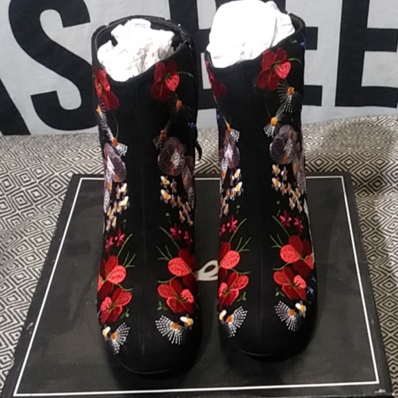 Qupid floral ankle boots - Picture 3 of 4